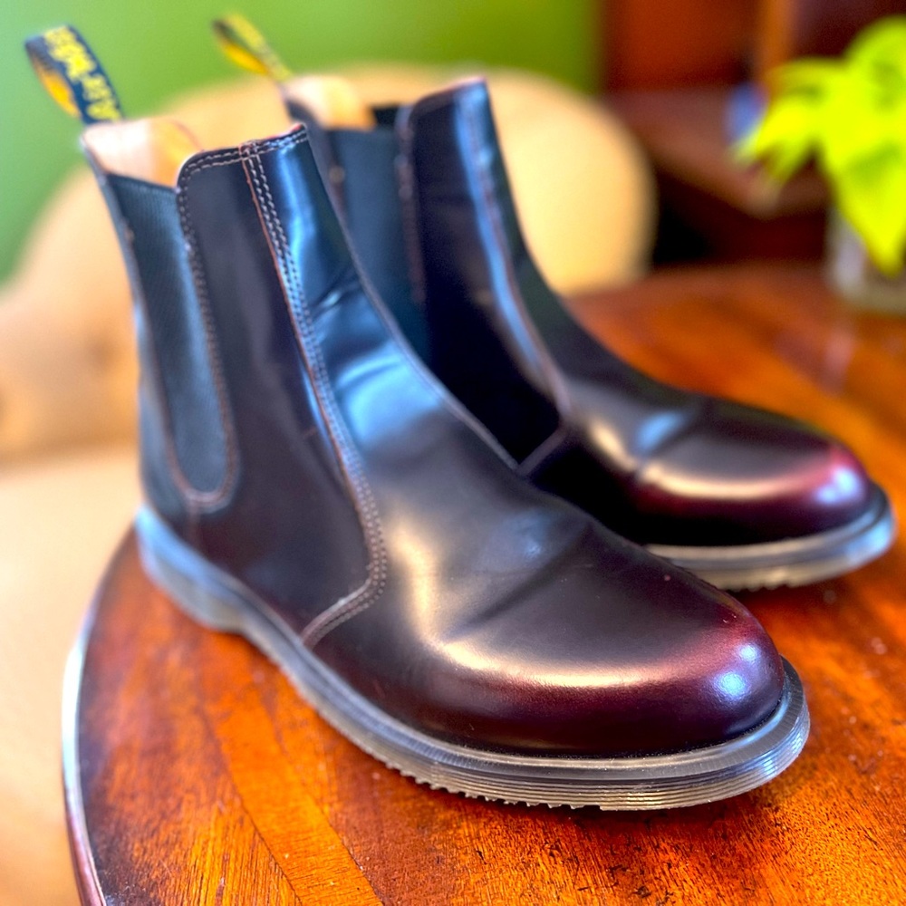 RARE Dr. Martens Flora Size Women’s 10 (M 8, EU 42) - Cherry Red Arcadia Oxblood
